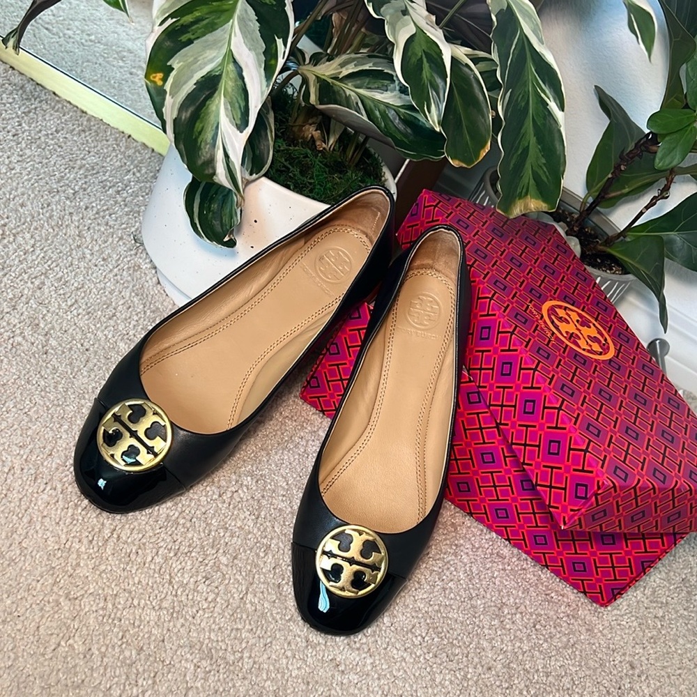 Tory Burch Black and Gold Ballet Flats